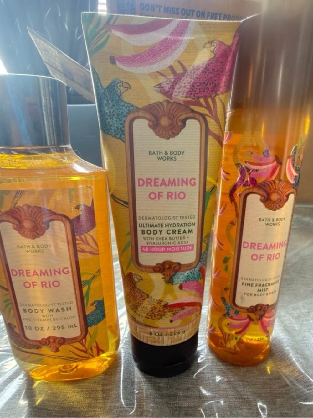 Bath & Body Works Dreaming of Rio Bath Wash, Cream & Mist - Yellow, Pink, Teal